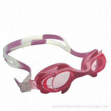 Swimming goggles with various color, anti-fog, silicone material